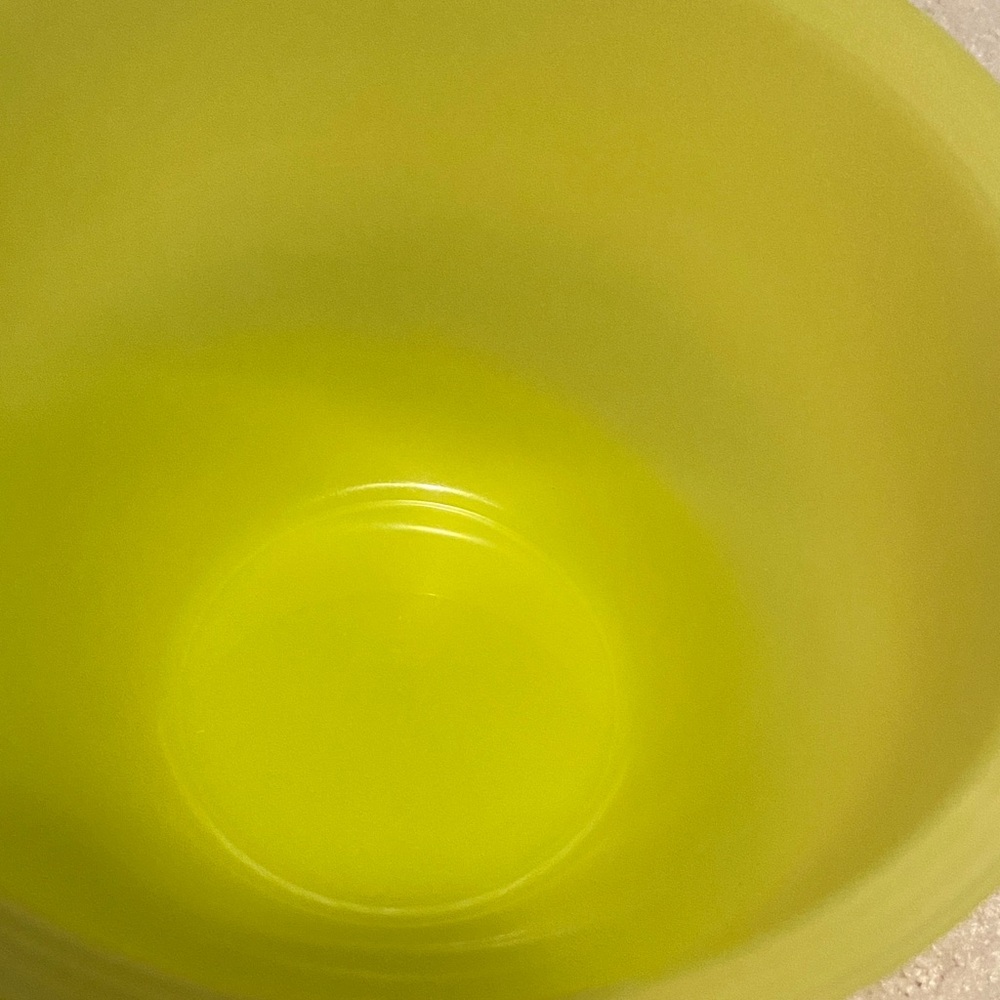 Tupperware- IMPRESSIONS - Picture 3 of 5